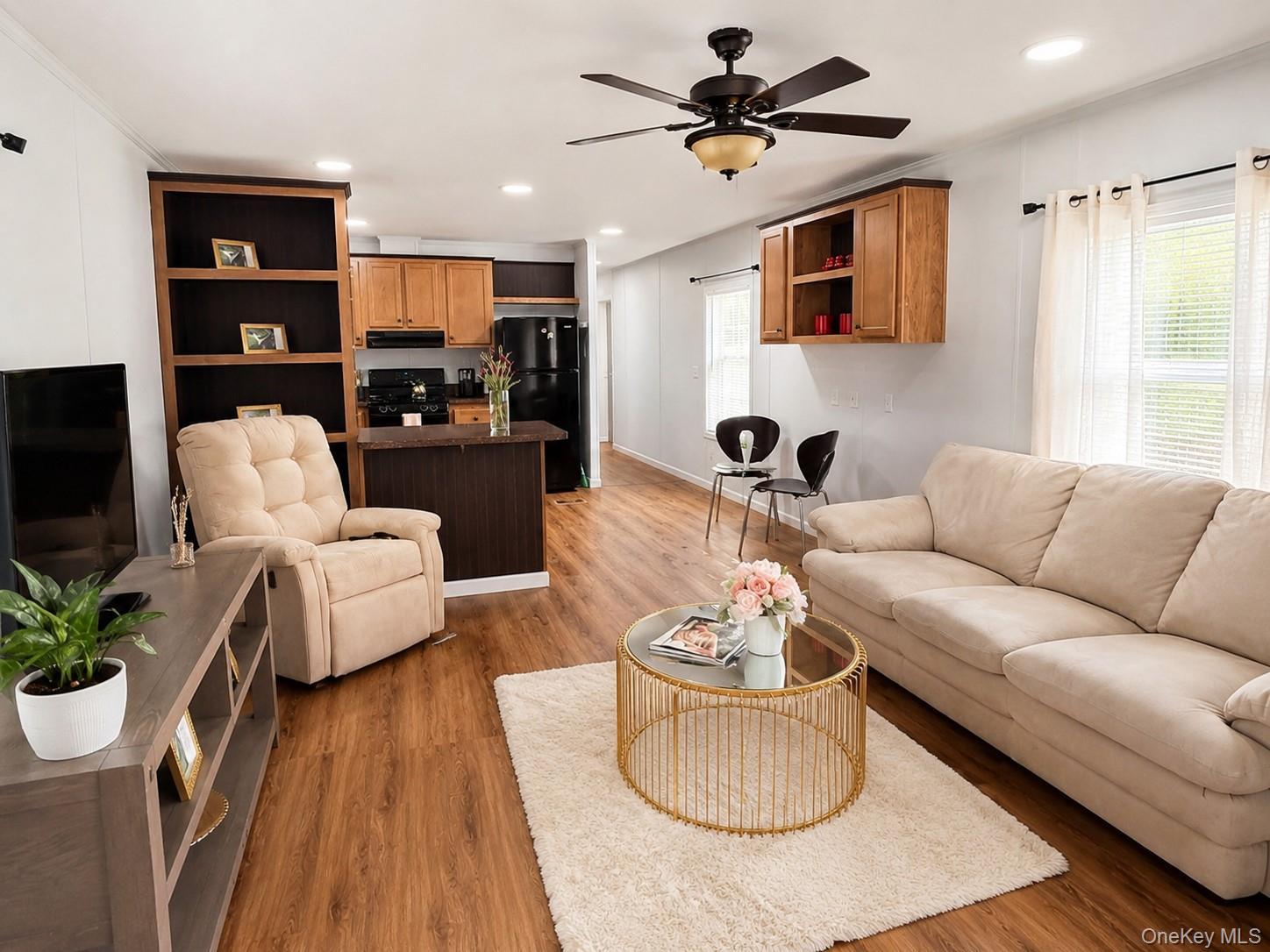 Single Family Hubbard Avenue Suffolk County, NY 11901, MLS-1001440-2