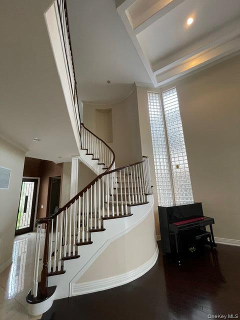 Single Family Holiday Pond Road  Nassau County, NY 11753, MLS-1001458-8