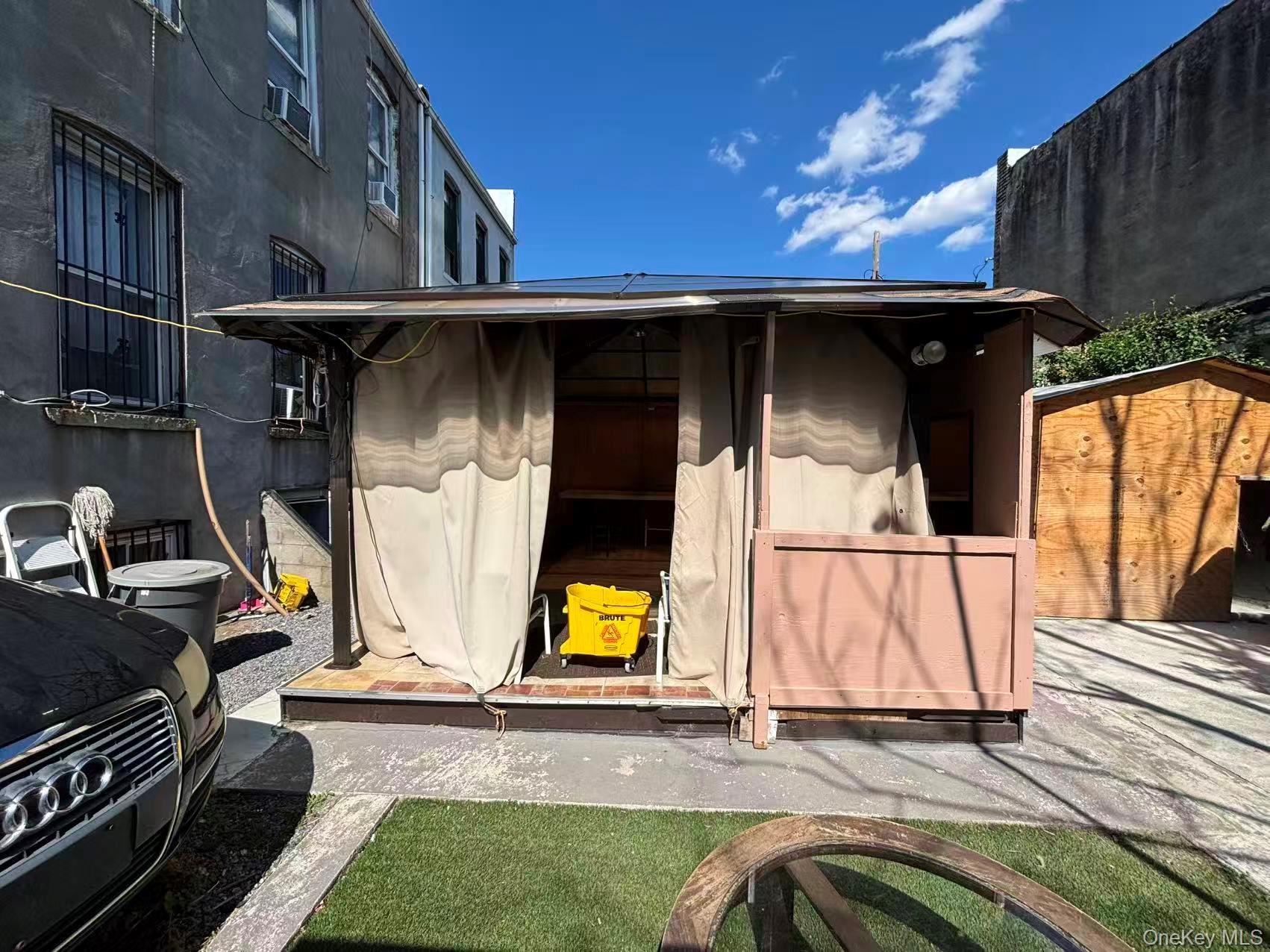 Single Family Newport  Brooklyn, NY 11207, MLS-1001572-29
