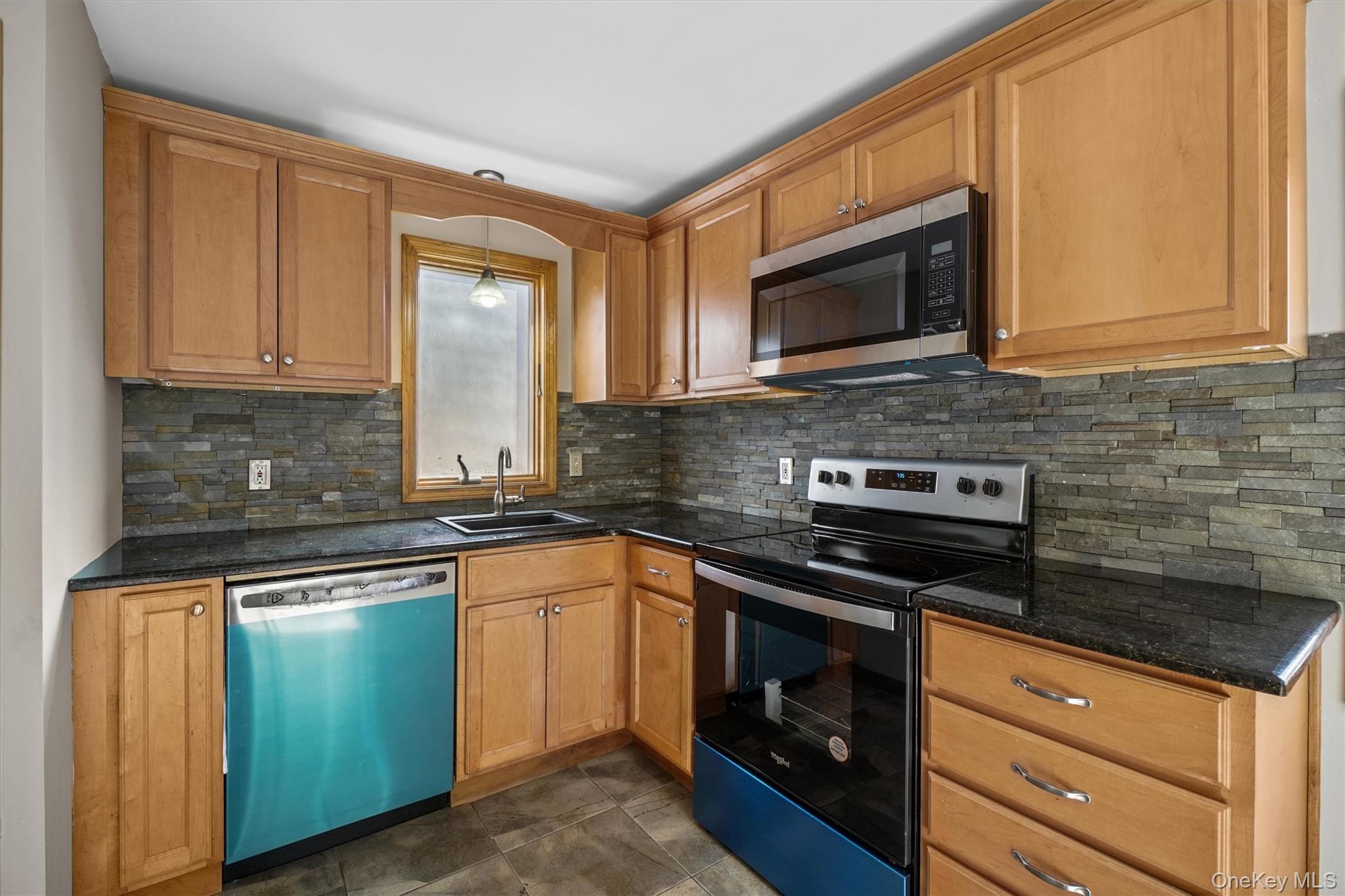 Single Family Paradise Hill Orange County, NY 10930, MLS-1001595-13