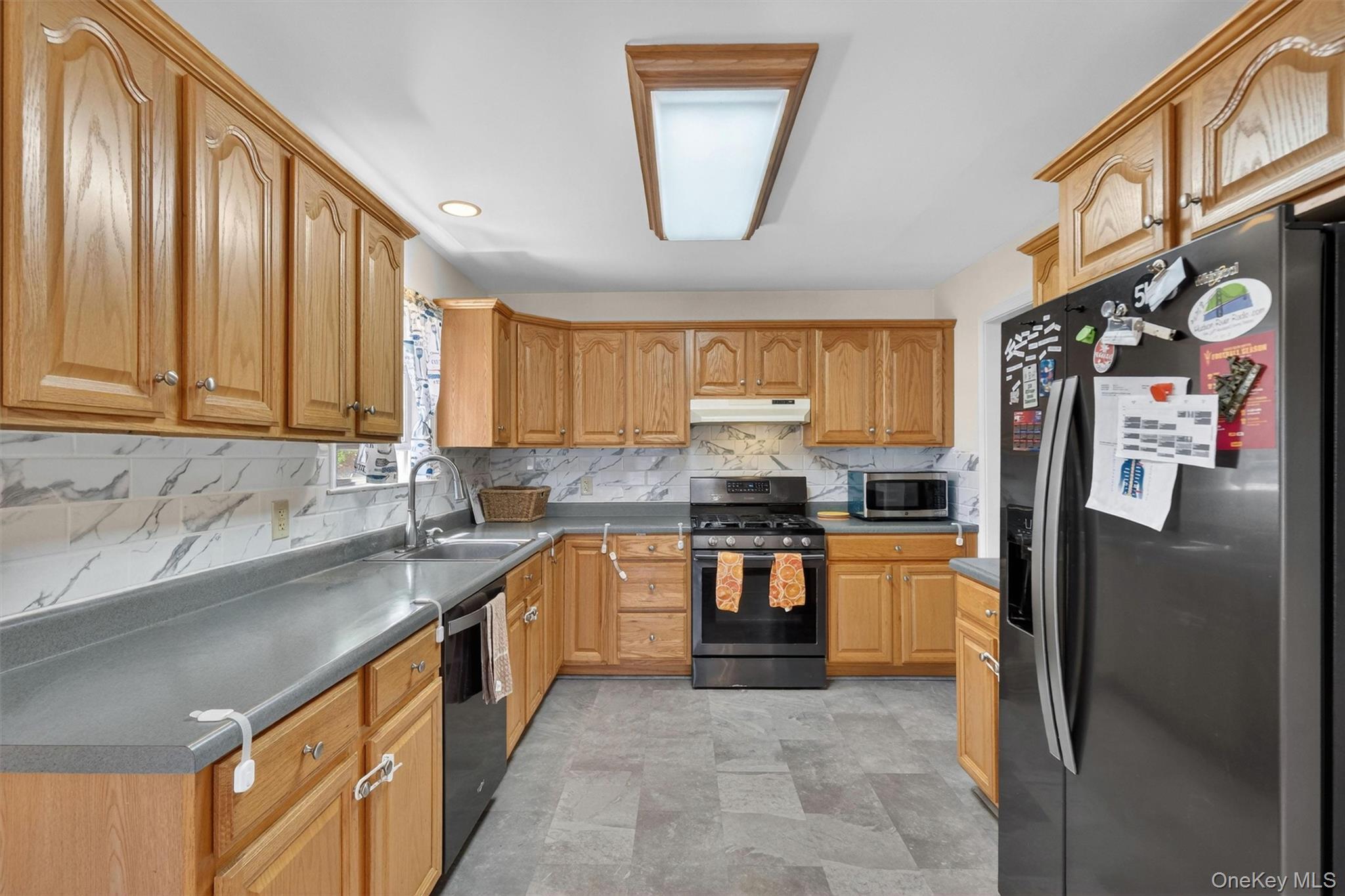 Single Family North Street Dutchess County, NY 12590, MLS-1001598-12