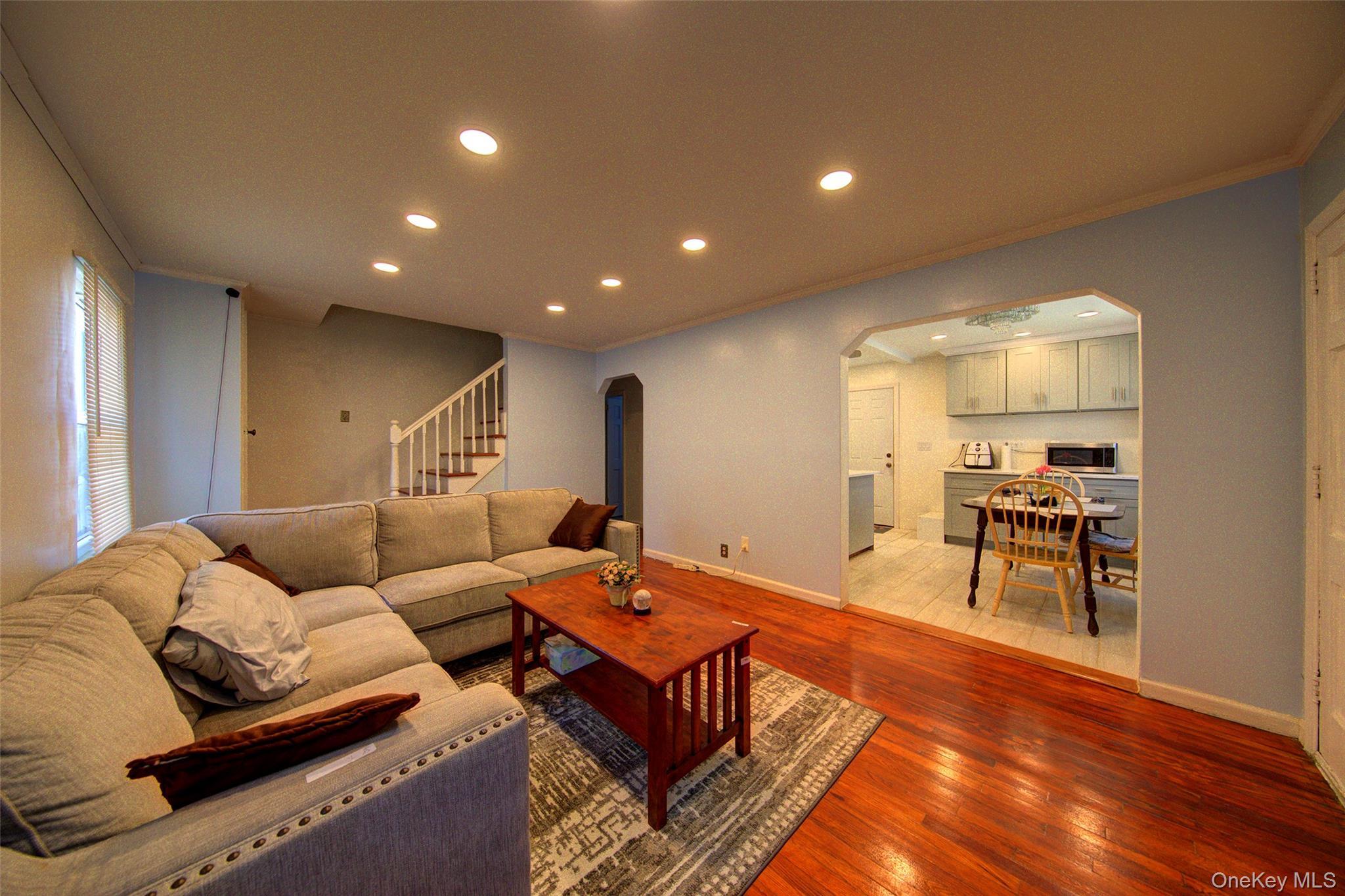 Single Family 260th Queens, NY 11004, MLS-1001607-6
