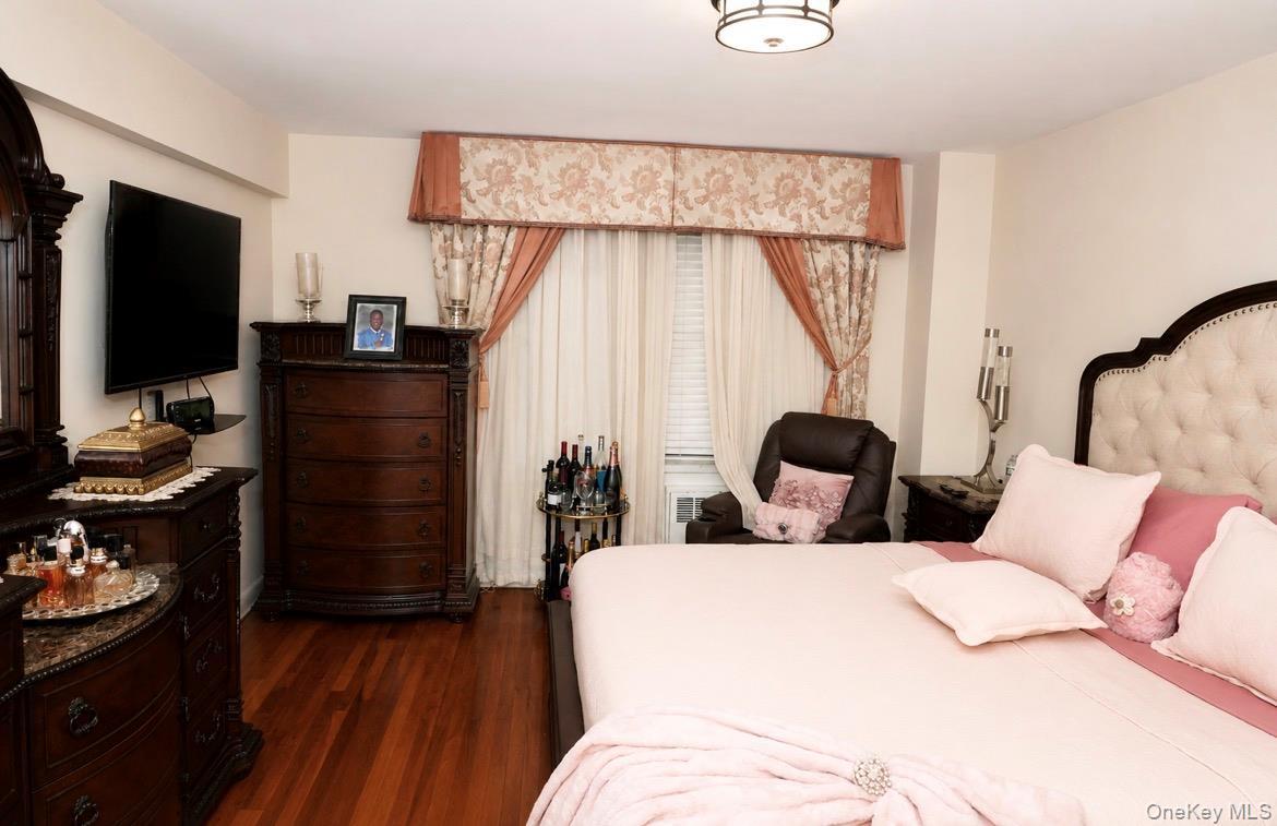 Coop E 54th Street Brooklyn, NY 11234, MLS-1001612-7