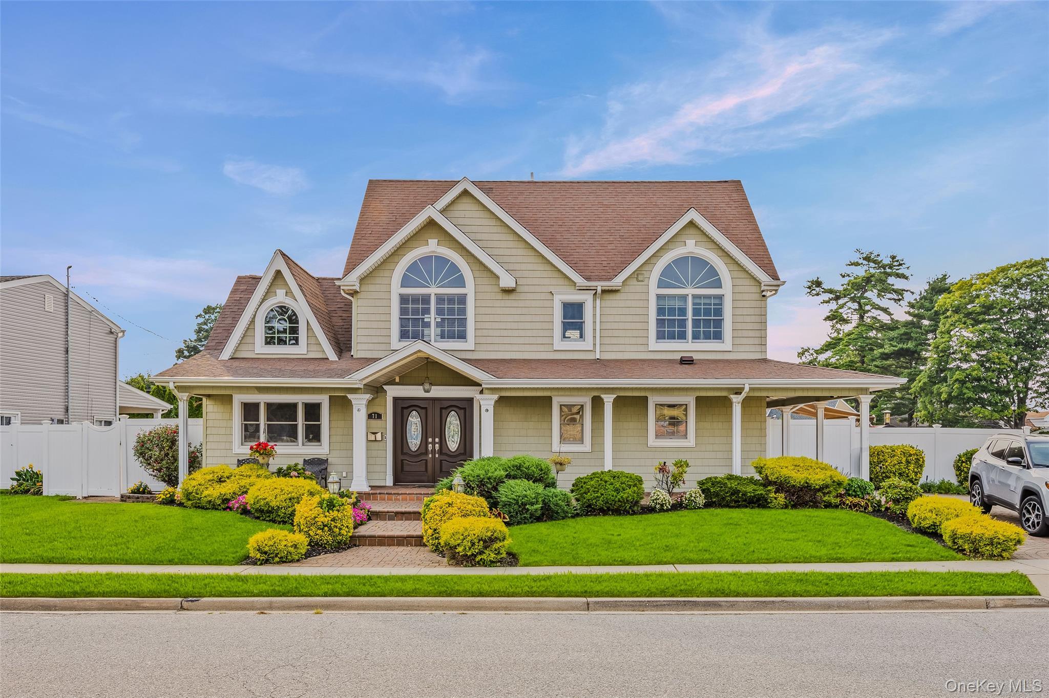 Single Family Swing Lane  Nassau County, NY 11756, MLS-1001667-2