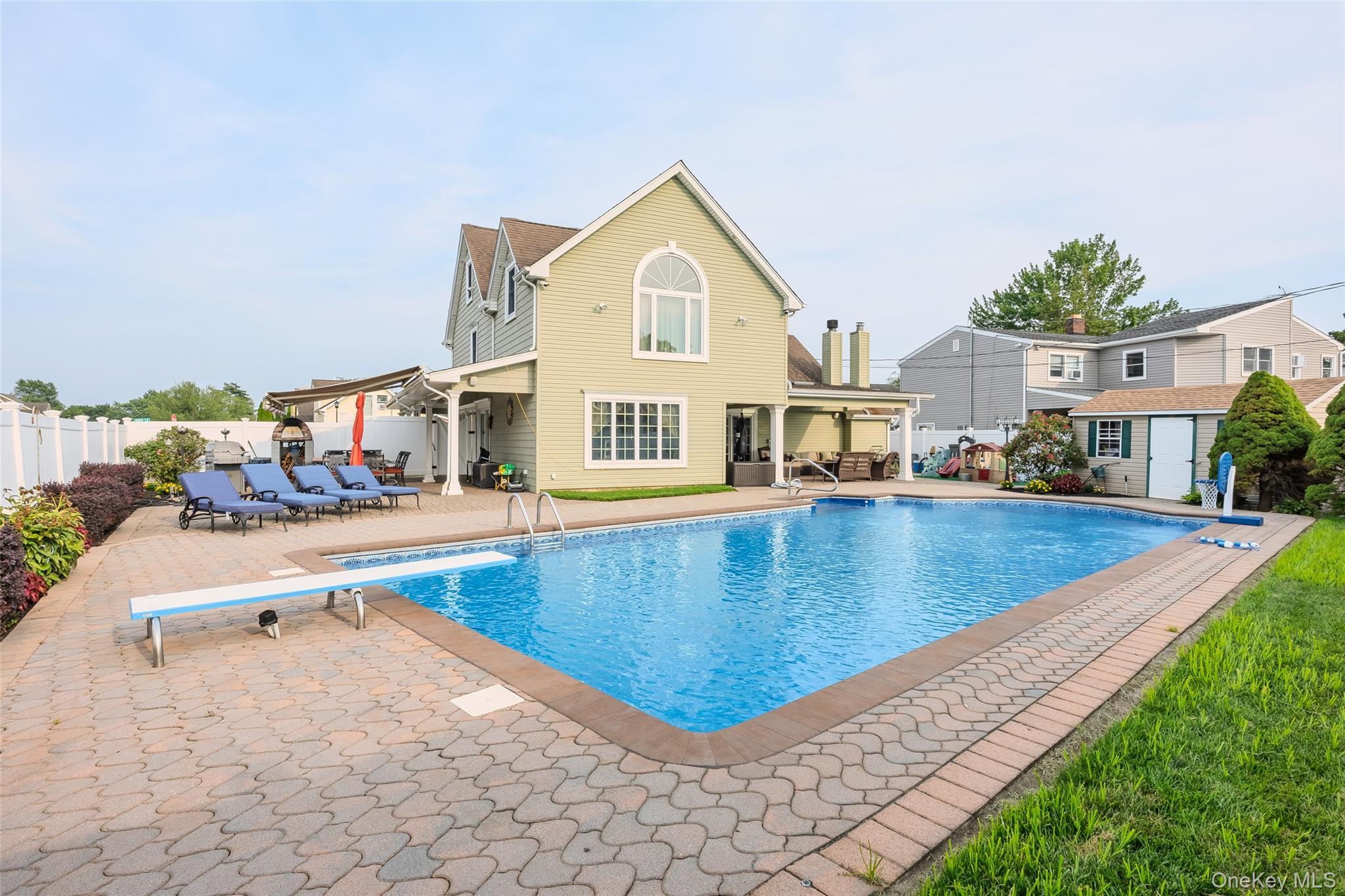 Single Family Swing Lane  Nassau County, NY 11756, MLS-1001667-28
