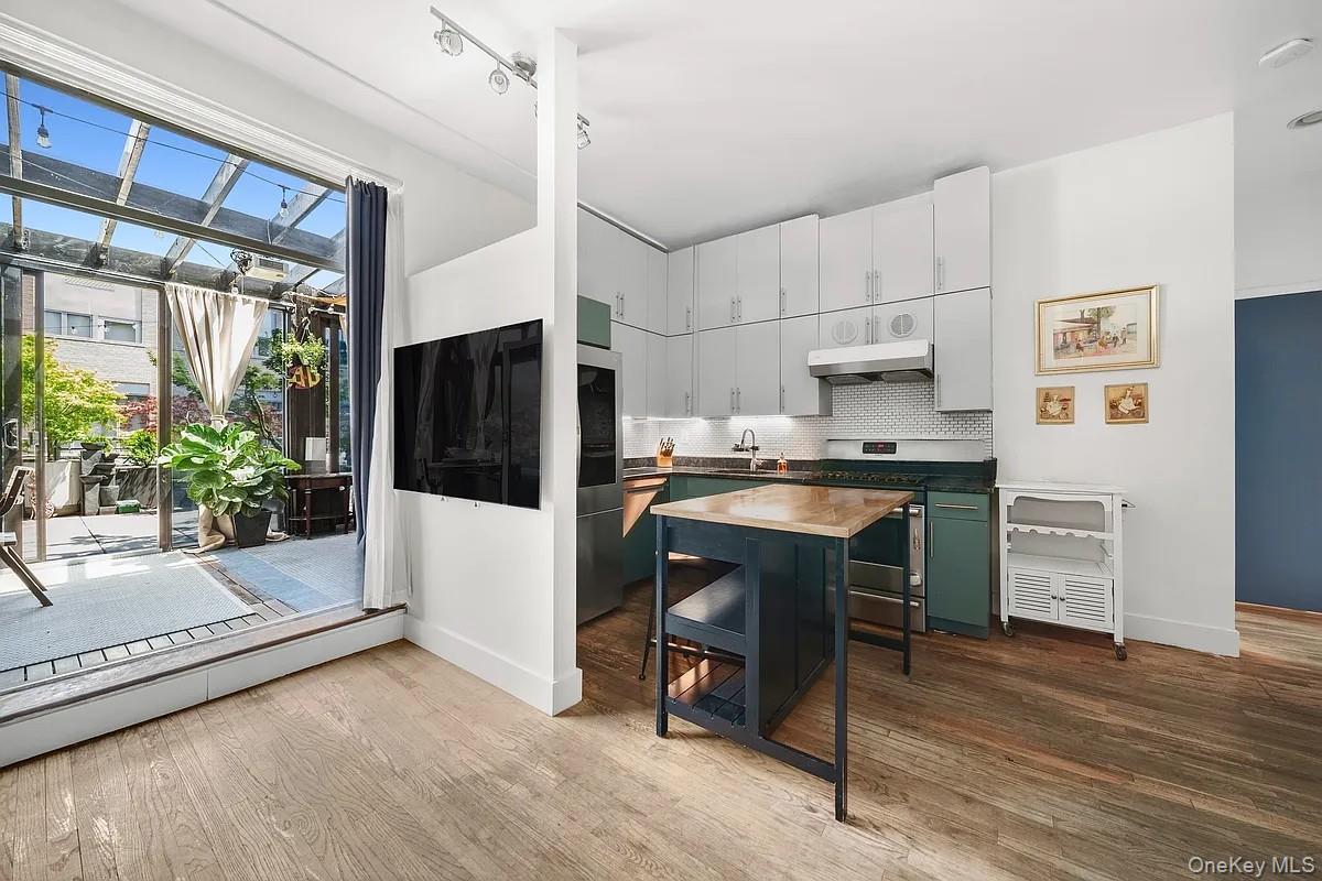 Condo Grand  Brooklyn, NY 11205, MLS-1001680-6