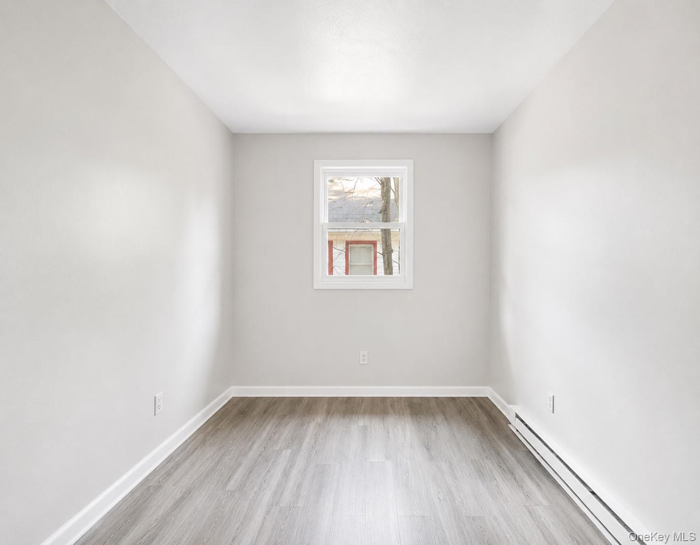 Single Family Hasbrouck A Sullivan County, NY 12733, MLS-1001681-5