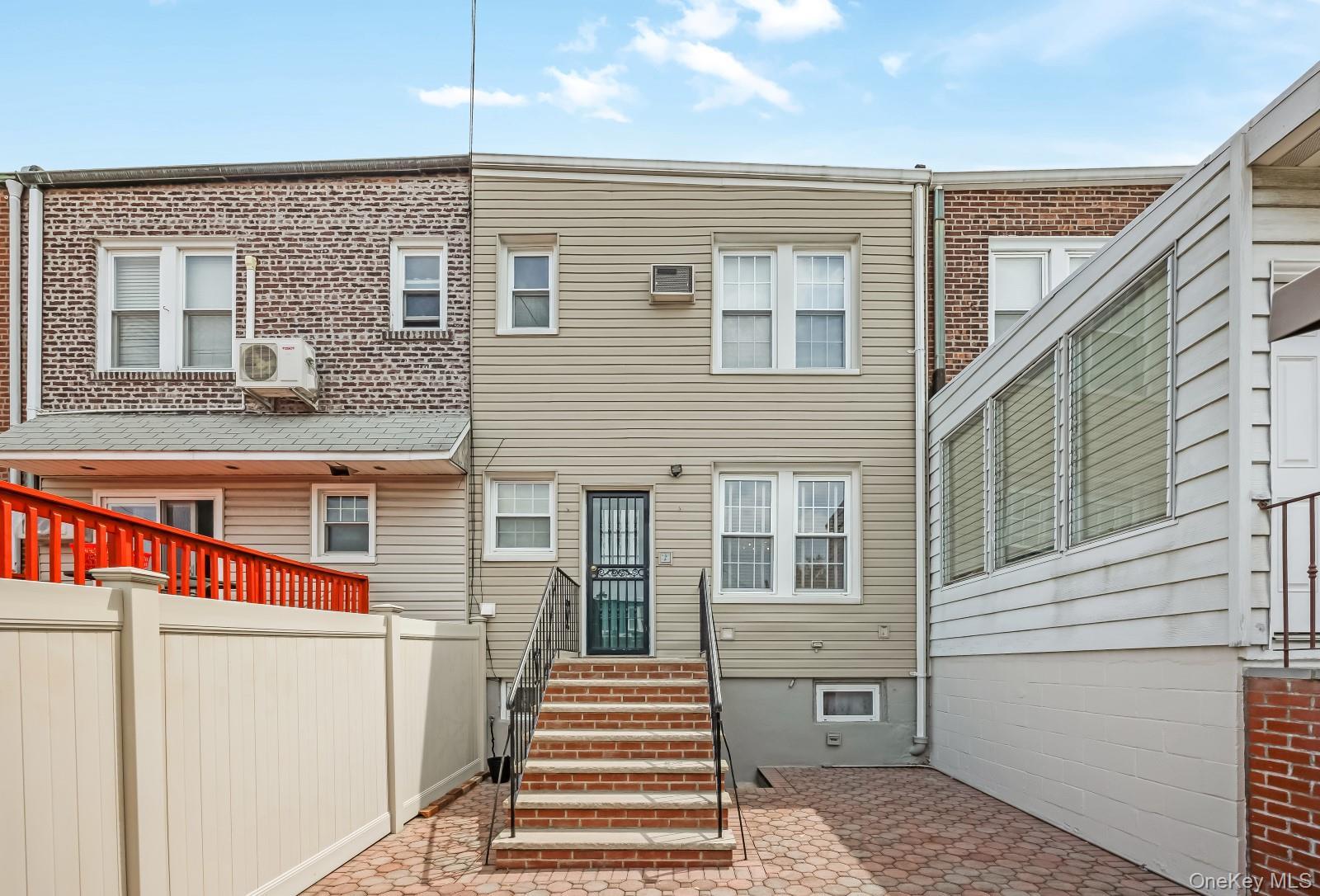 Single Family 77th Queens, NY 11379, MLS-1001688-23