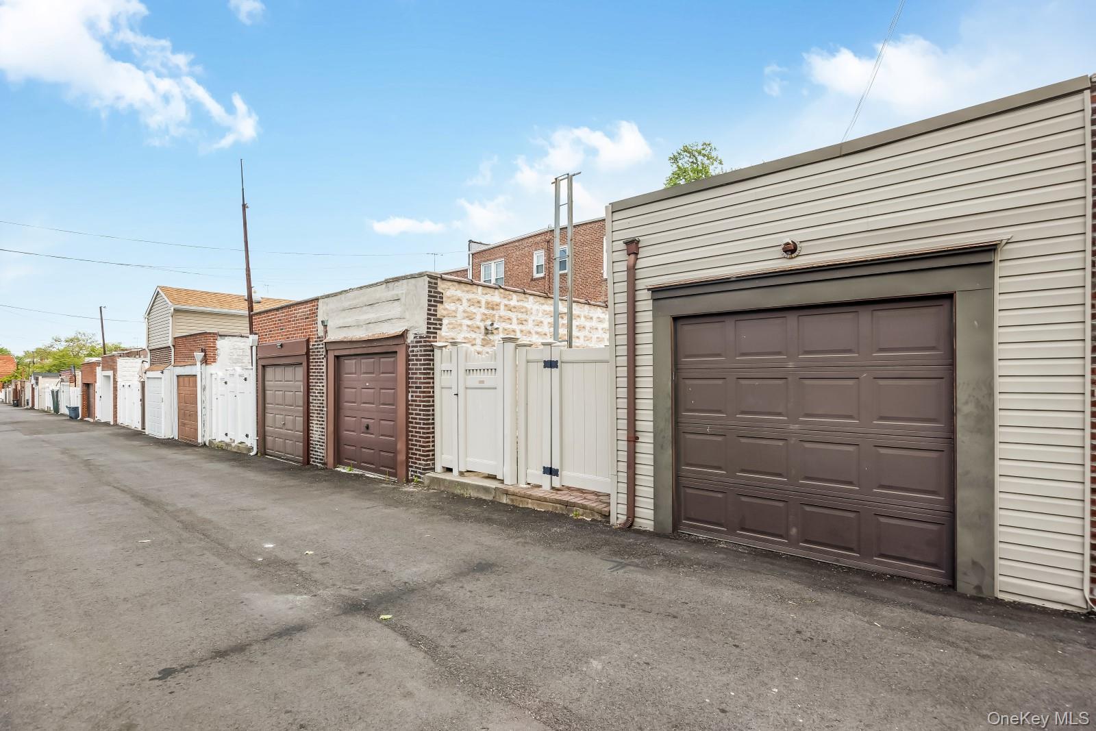 Single Family 77th Queens, NY 11379, MLS-1001688-26