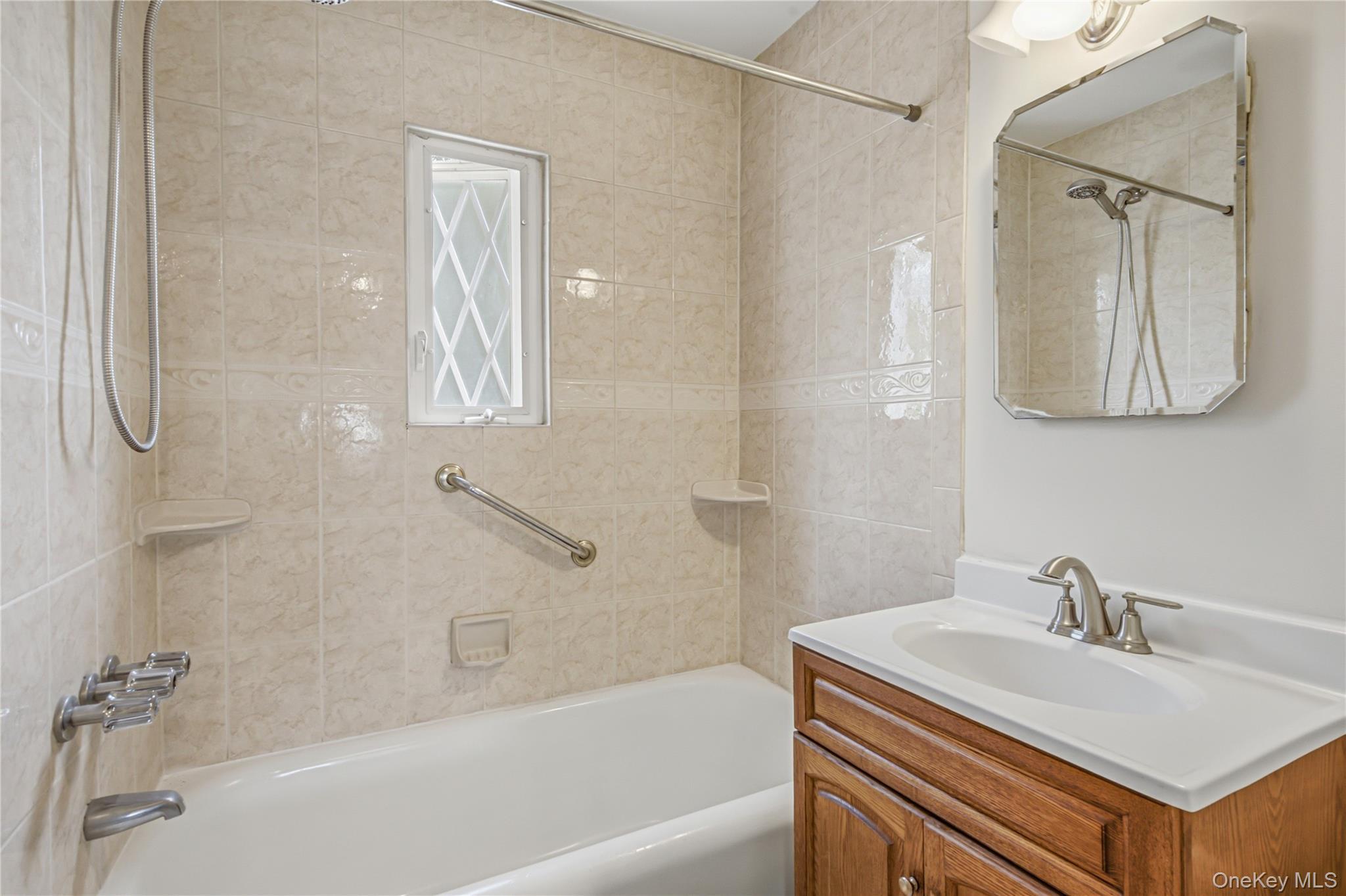 Single Family 29th Queens, NY 11358, MLS-1001719-18