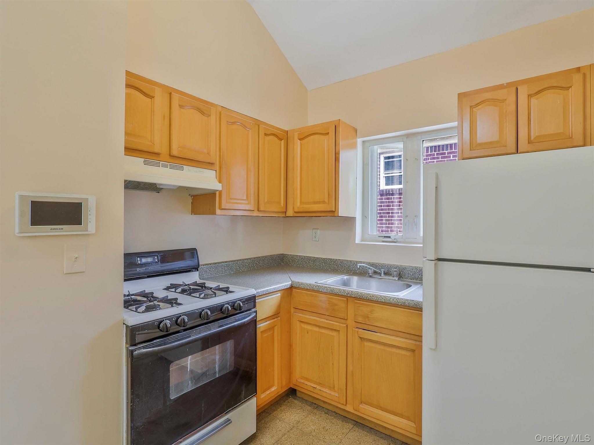 Single Family Midland Parkway  Queens, NY 11432, MLS-1001770-13