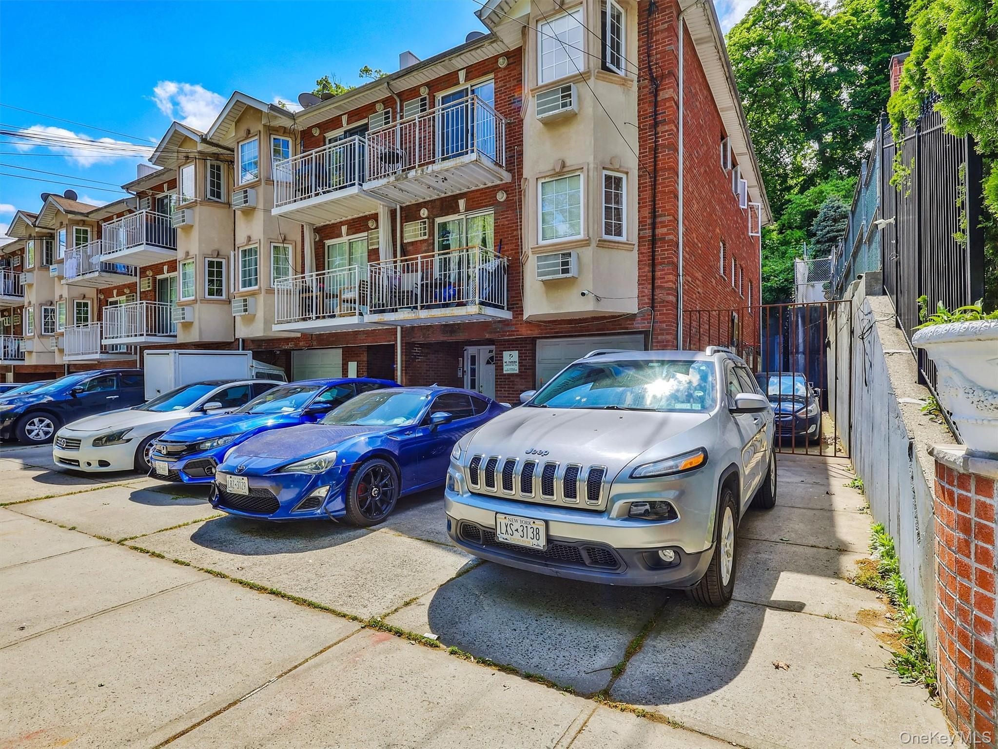 Single Family Midland Parkway  Queens, NY 11432, MLS-1001770-2
