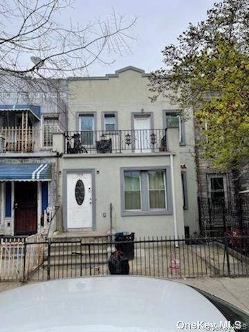 Single Family Manor  Bronx, NY 10472, MLS-1001774-3