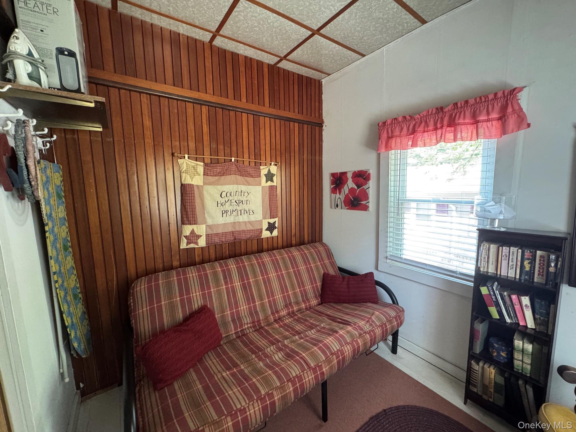 Single Family Spruce Sullivan County, NY 12790, MLS-1001776-21
