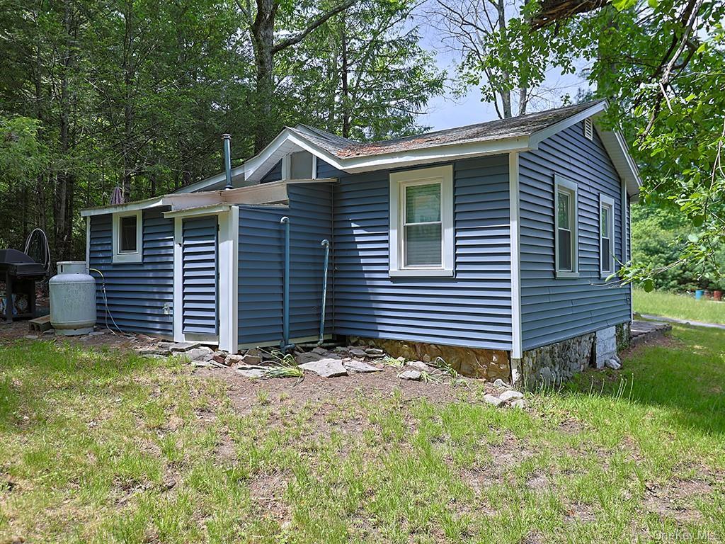 Single Family Spruce Street E  Sullivan County, NY 12790, MLS-1001776-35