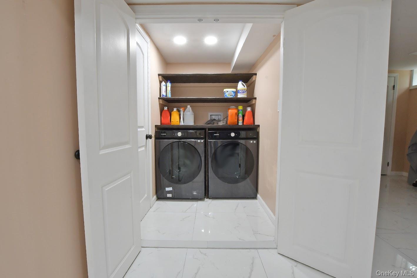 Single Family Easterly Court Suffolk County, NY 11949, MLS-1001792-17