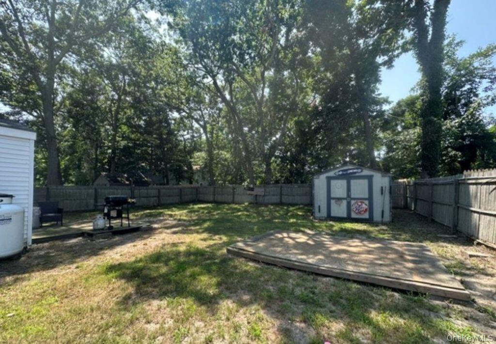 Single Family Coolidge Road Suffolk County, NY 11946, MLS-1001817-12