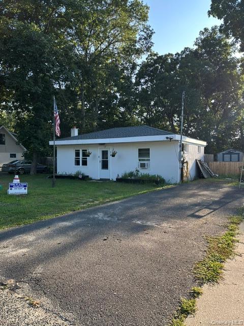 Single Family Coolidge Road  Suffolk County, NY 11946, MLS-1001817-13