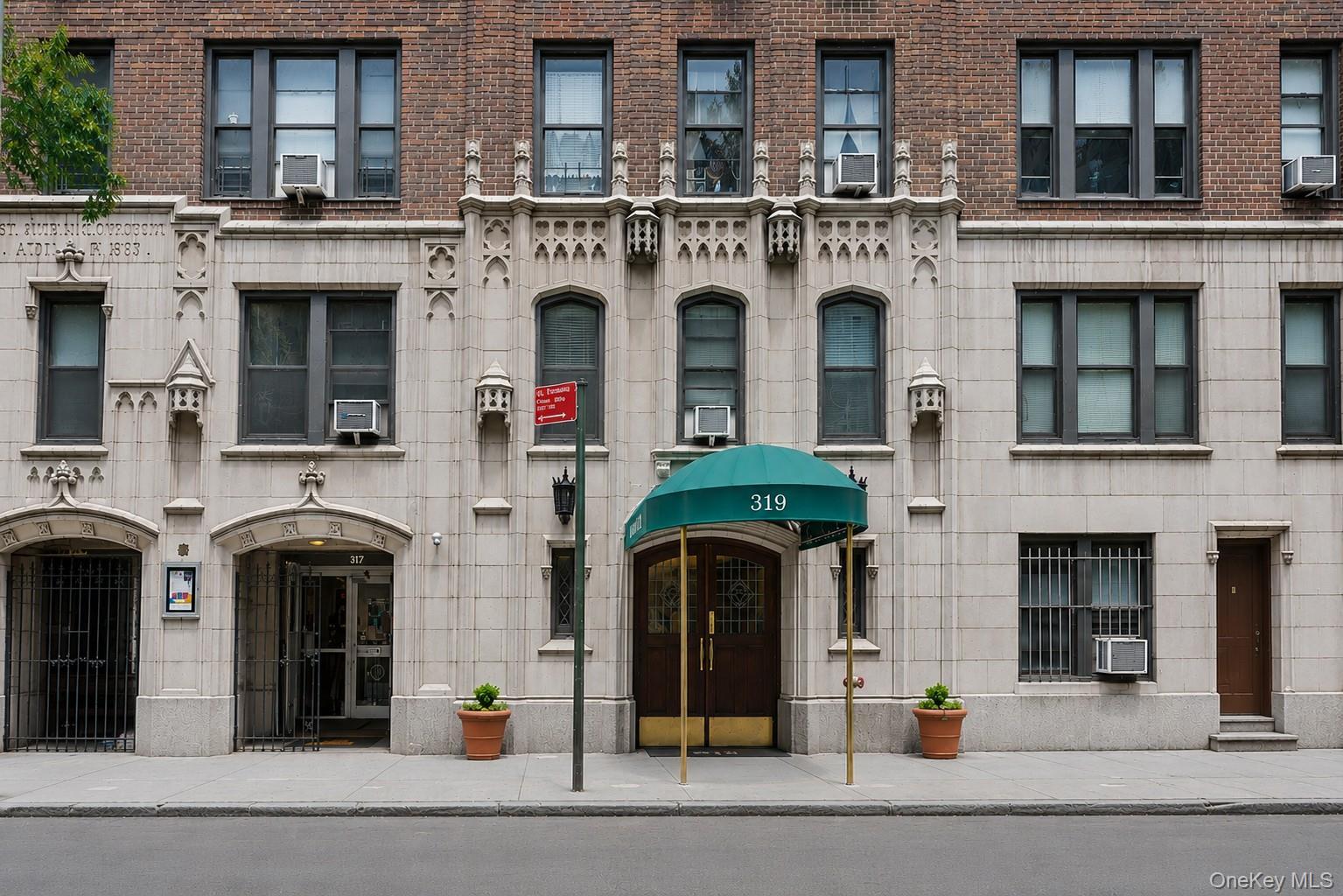 Coop E 50 Street  Manhattan, NY 10022, MLS-1001834-11