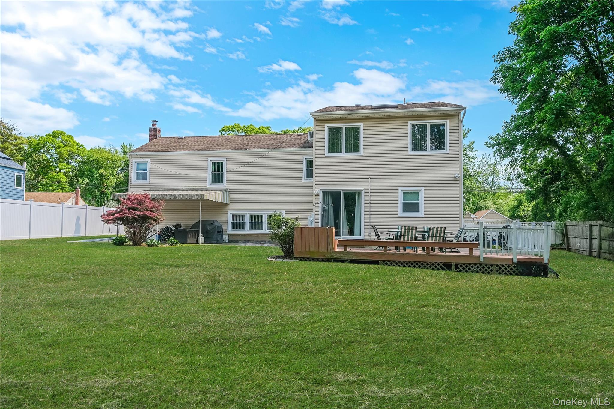 Single Family Maybrook Road  Suffolk County, NY 11703, MLS-1001881-36