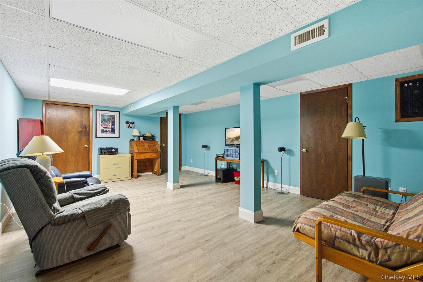 Single Family Mimosa Place Suffolk County, NY 11964, MLS-1001893-24
