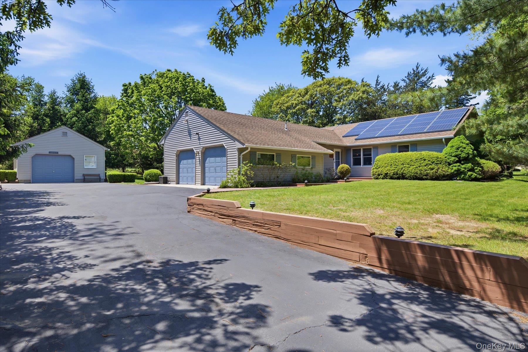 Single Family Mimosa Place Suffolk County, NY 11964, MLS-1001893-26