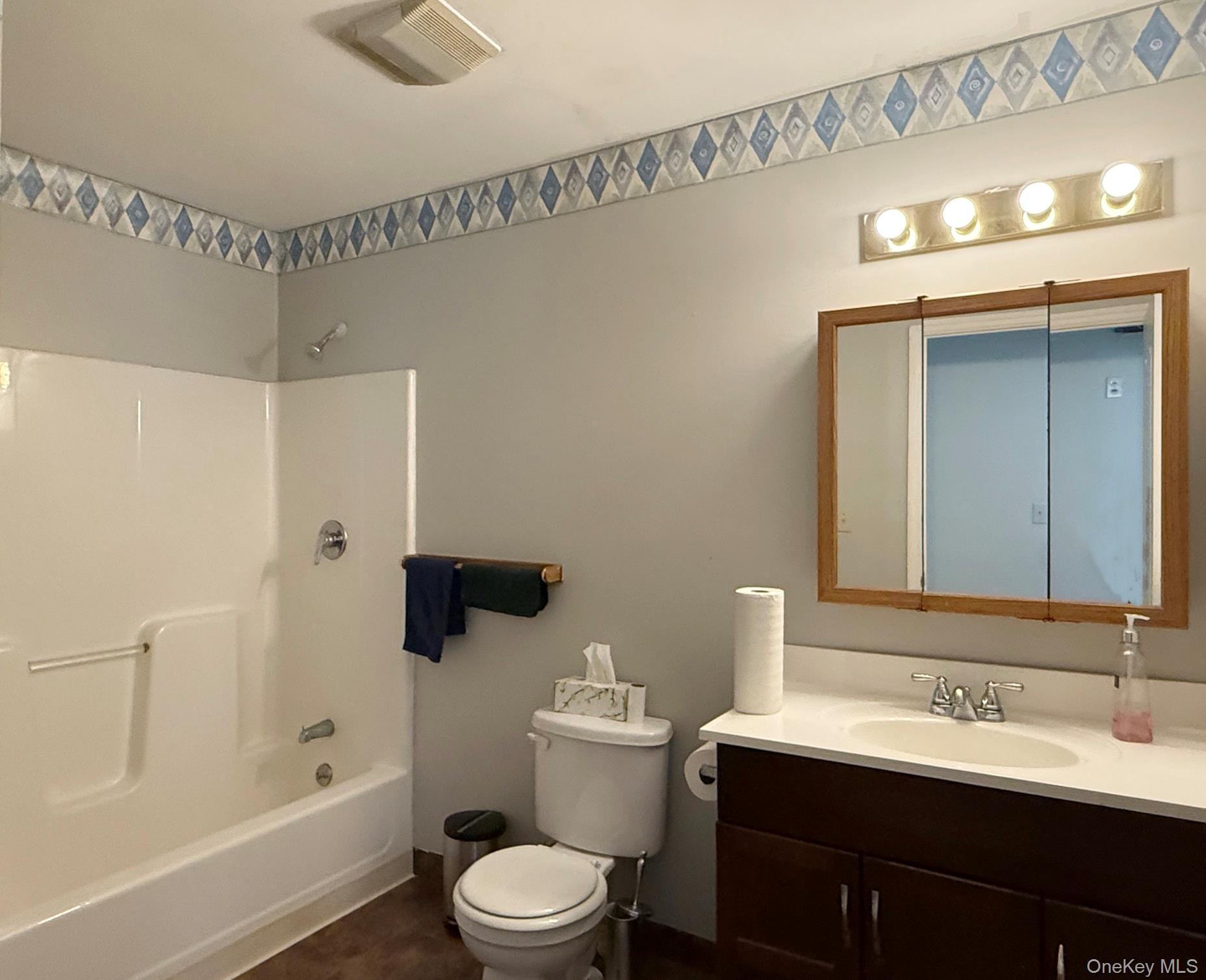 Single Family Ohandley Drive Dutchess County, NY 12501, MLS-1001908-10