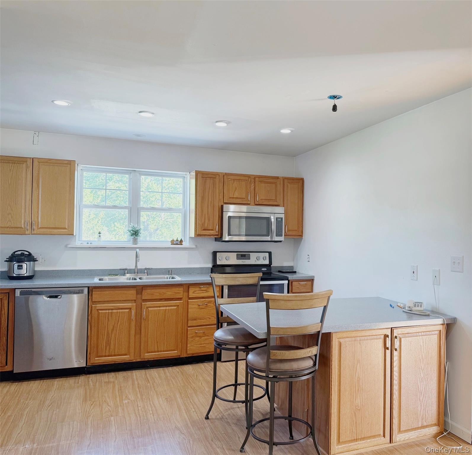 Single Family Ohandley Drive Dutchess County, NY 12501, MLS-1001908-4