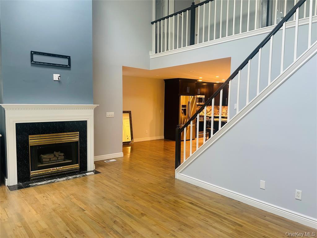 Apartment Alicia Suffolk County, NY 11703, MLS-1001949-8