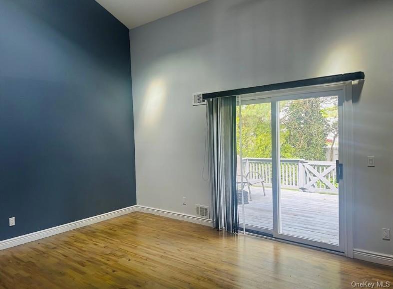 Apartment Alicia Suffolk County, NY 11703, MLS-1001949-9