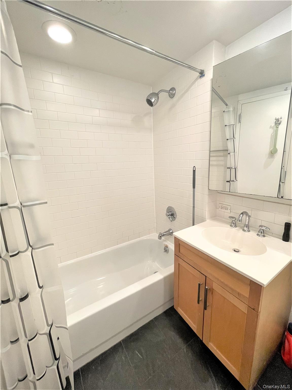 Apartment 47th Manhattan, NY 10036, MLS-1001953-8