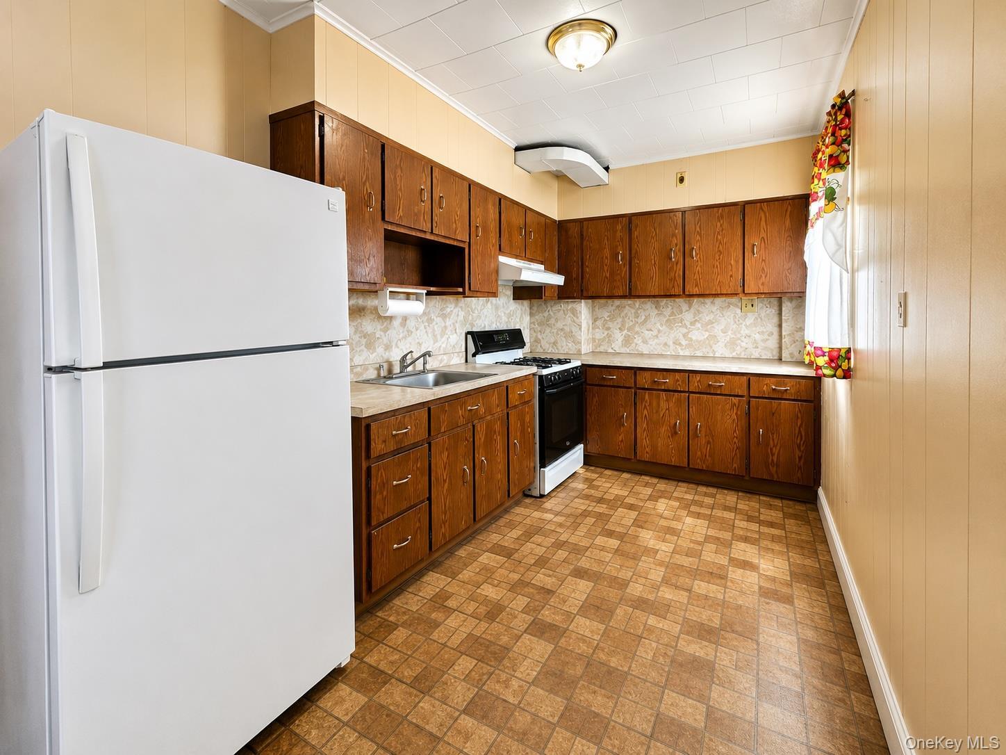 Single Family 210th Queens, NY 11427, MLS-1001955-3