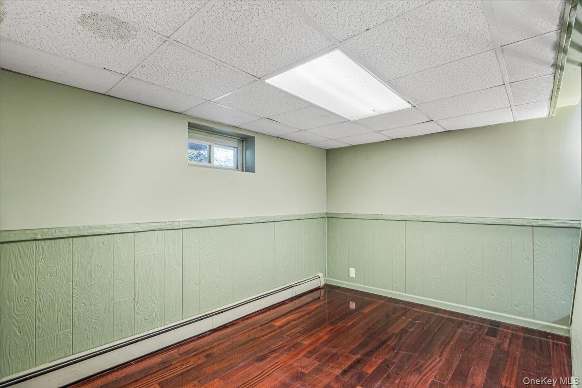 Single Family 248th Queens, NY 11426, MLS-1001961-18