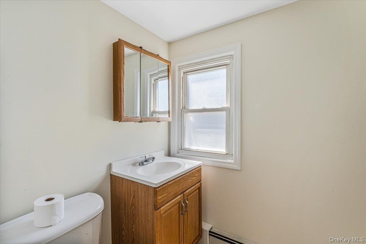 Single Family 248th Queens, NY 11426, MLS-1001961-19