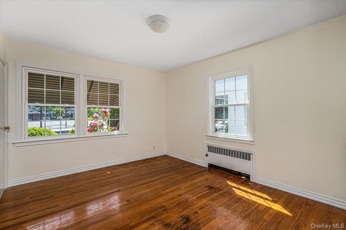 Single Family 248th Queens, NY 11426, MLS-1001961-7