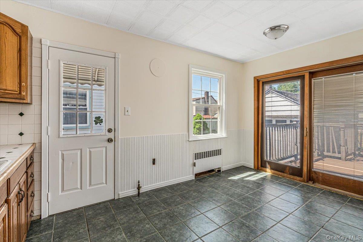 Single Family 248th Queens, NY 11426, MLS-1001961-8