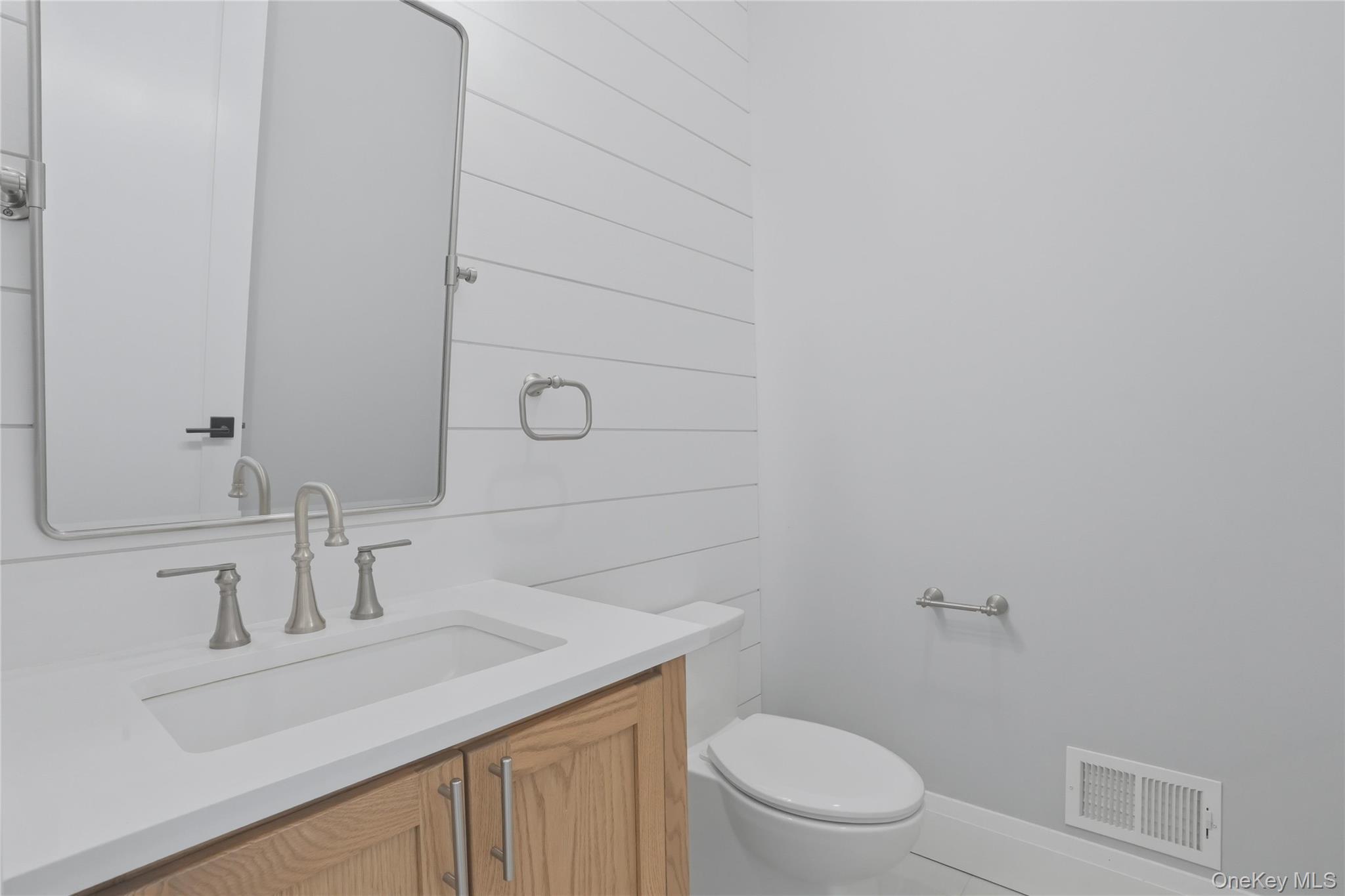 Single Family Bruyn Turnpike  Ulster County, NY 12589, MLS-1001965-22