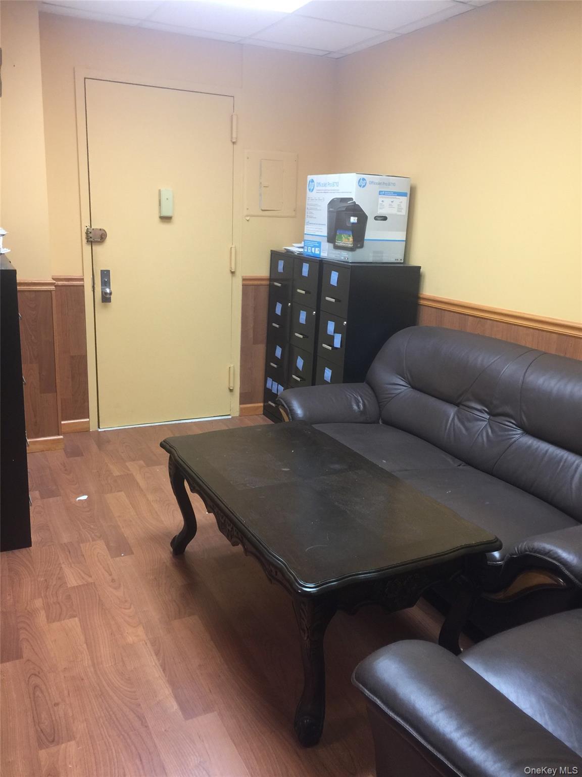 Commercial Lease Queens  Queens, NY 11374, MLS-1001974-2