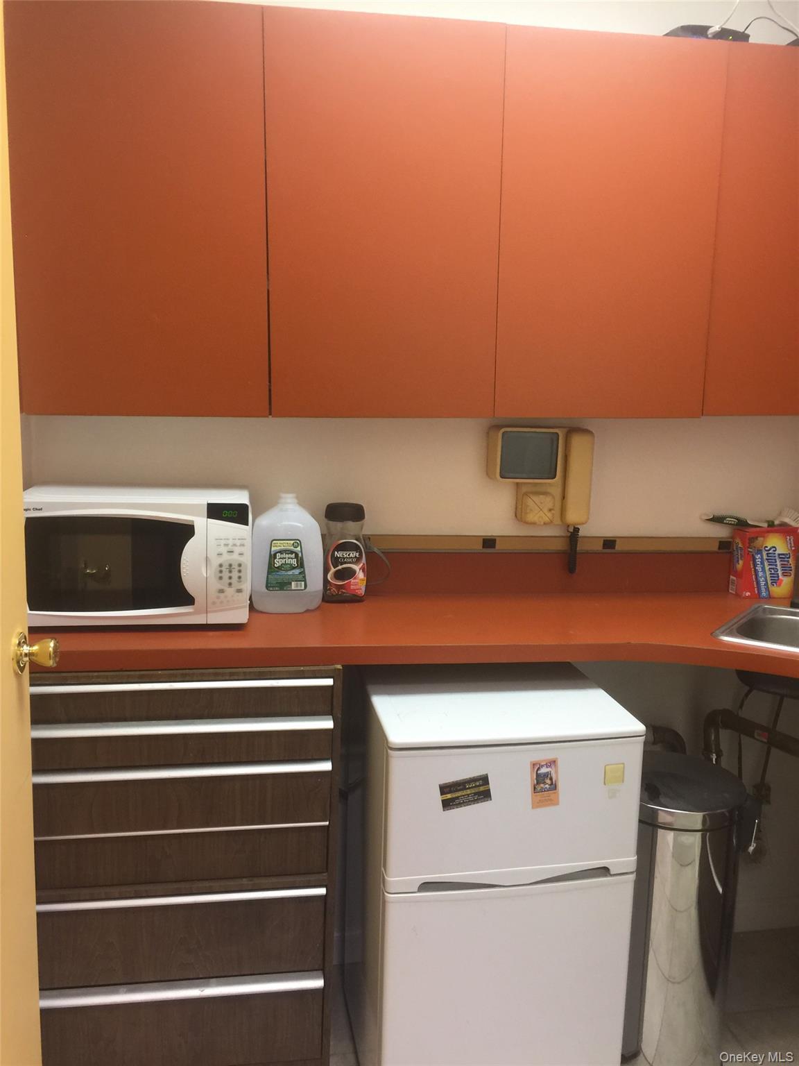 Commercial Lease Queens  Queens, NY 11374, MLS-1001974-4