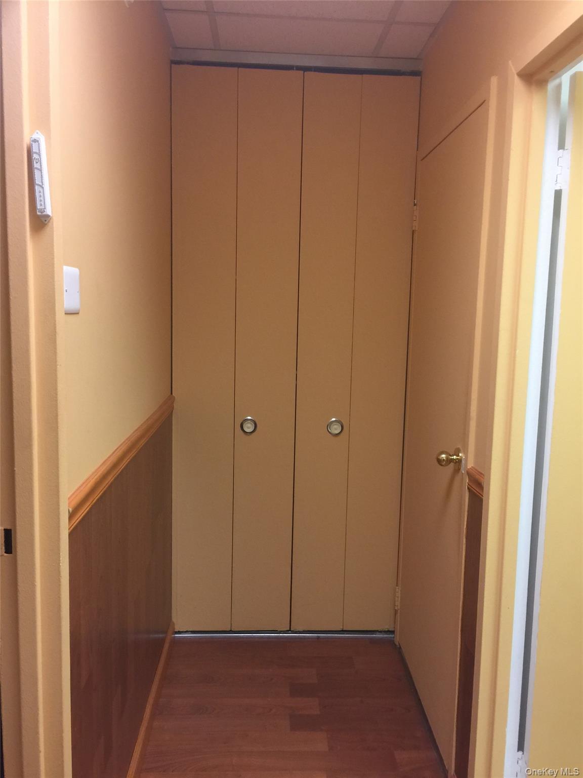 Commercial Lease Queens  Queens, NY 11374, MLS-1001974-5