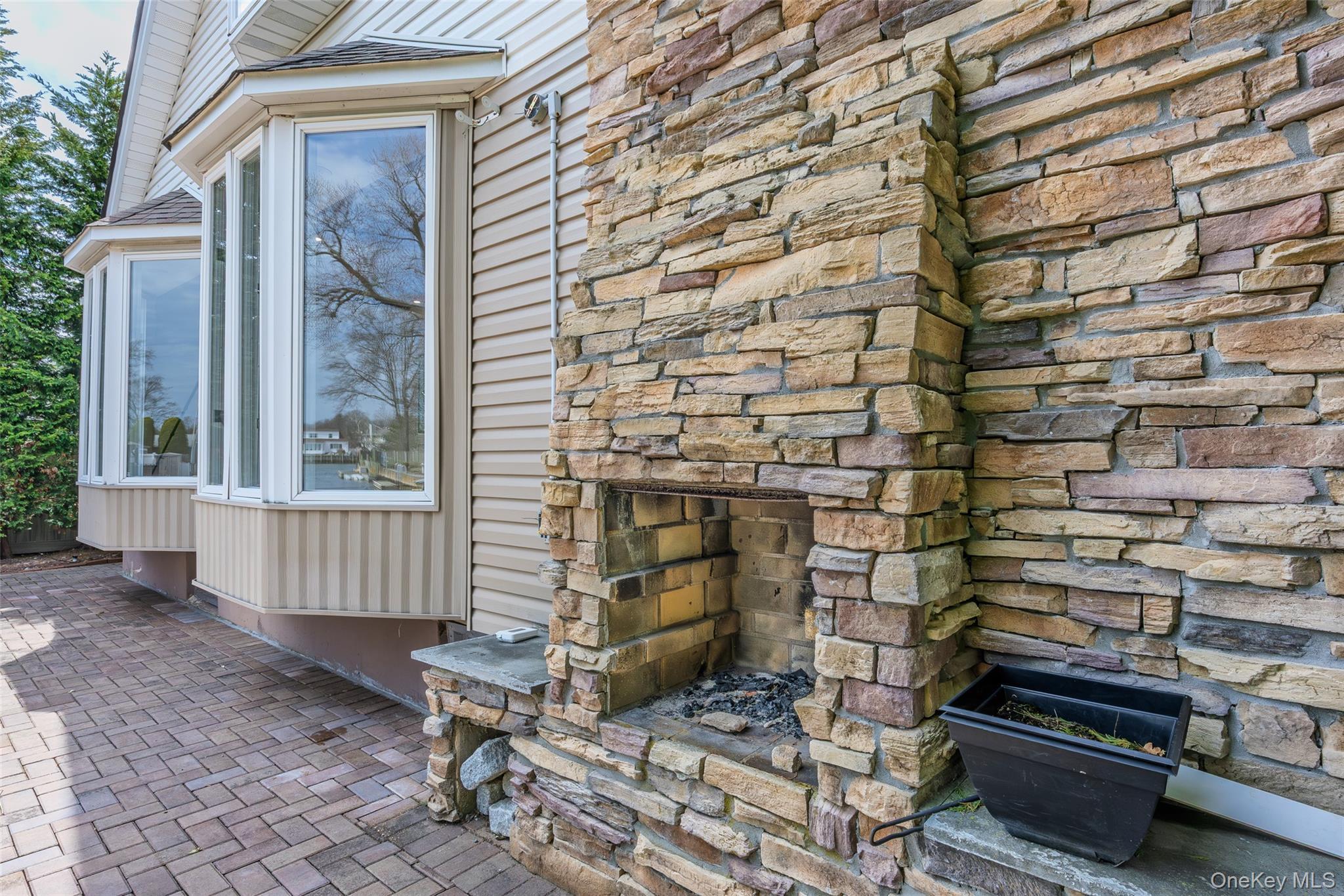 Single Family Alhambra Road Nassau County, NY 11758, MLS-1001978-39