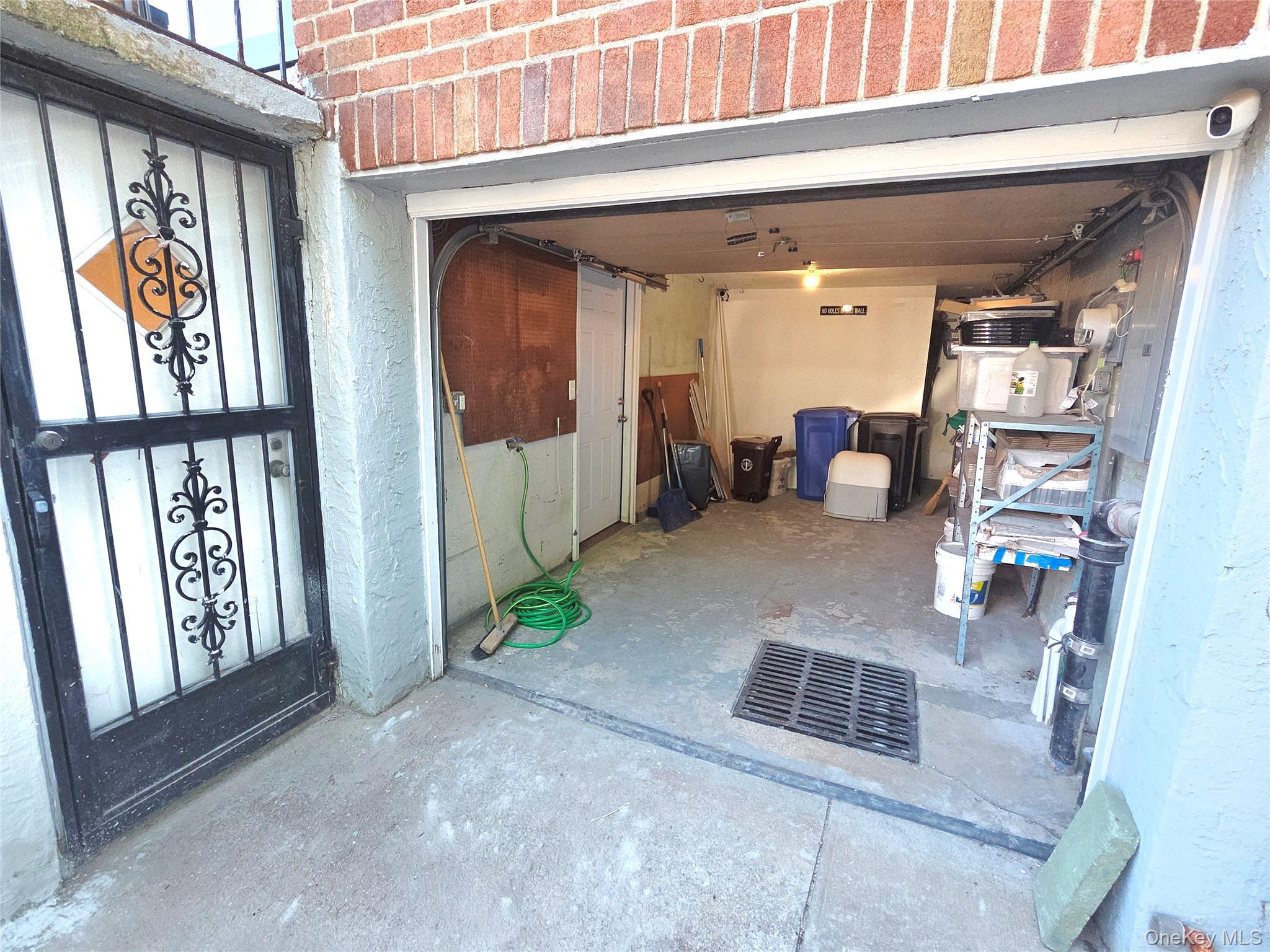 Single Family 65th Street  Queens, NY 11377, MLS-1001980-20
