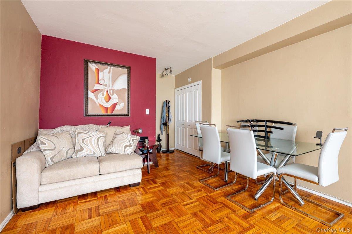 Apartment Fordham Hill  Bronx, NY 10468, MLS-1001989-3