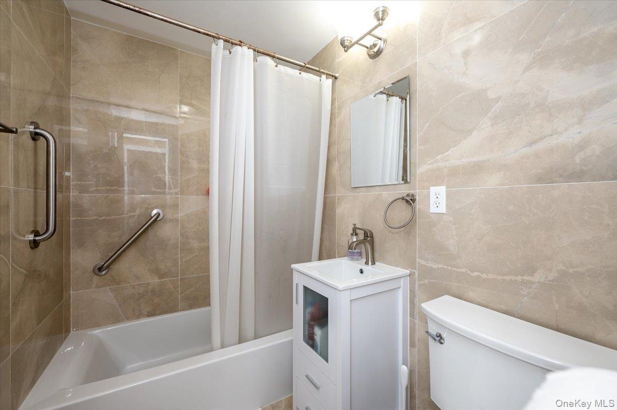 Apartment Fordham Hill  Bronx, NY 10468, MLS-1001989-9