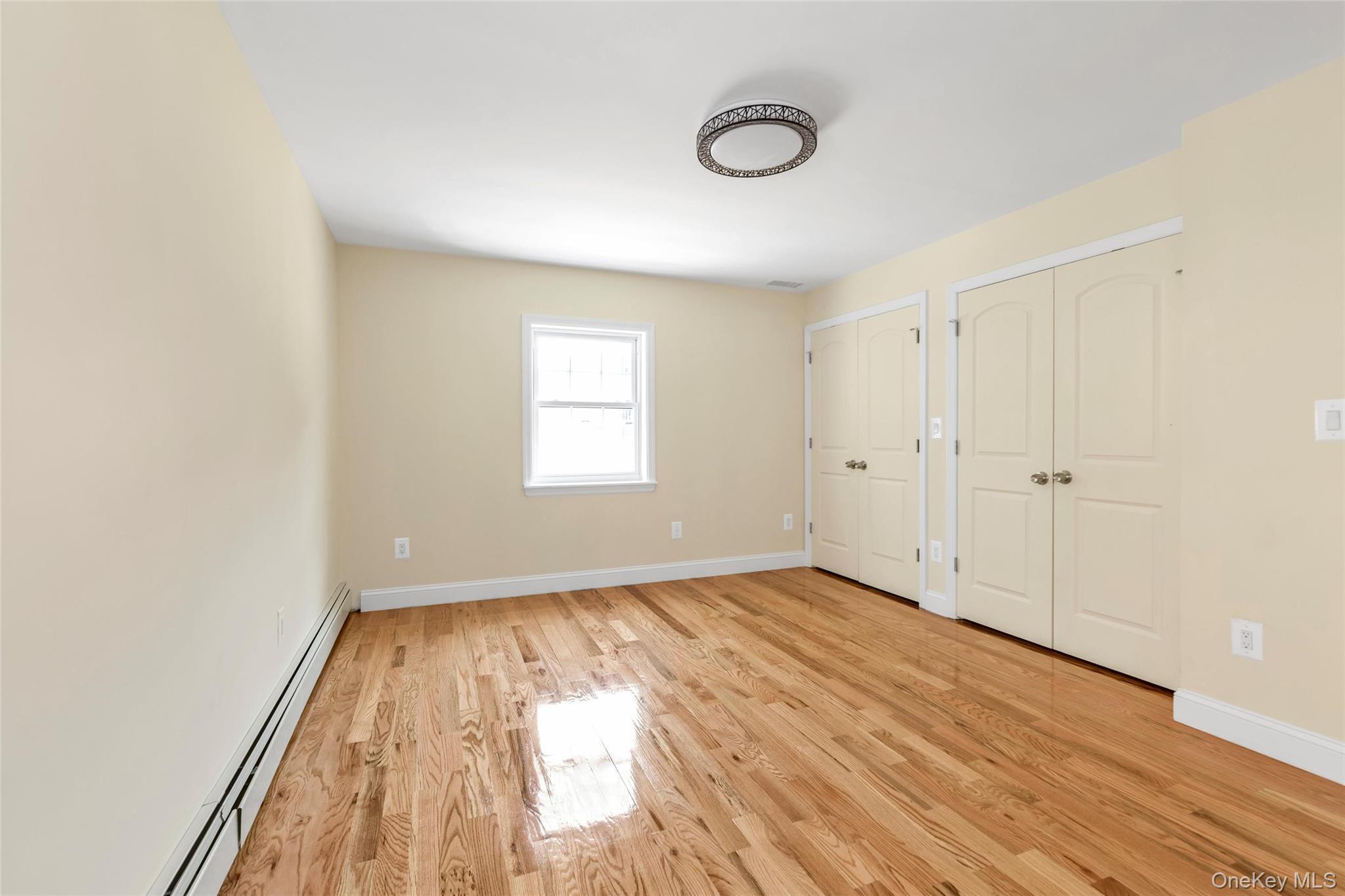 Single Family 139th Avenue Queens, NY 11422, MLS-1001993-7