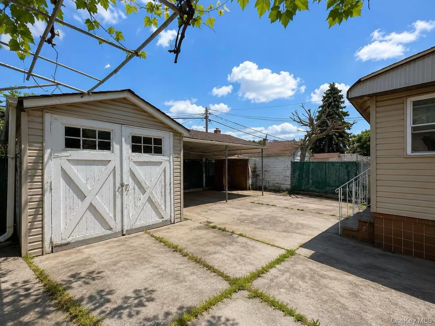 Single Family 198th Street Queens, NY 11358, MLS-1002013-3
