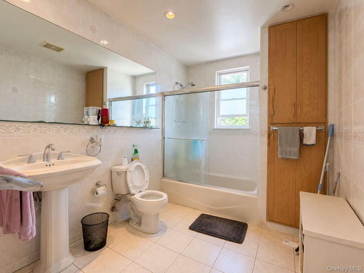 Single Family 198th Street  Queens, NY 11358, MLS-1002013-8
