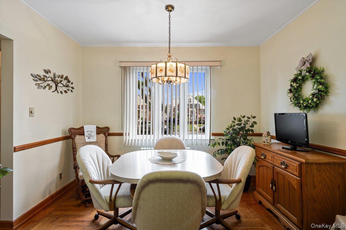 Single Family 8th Avenue Queens, NY 11357, MLS-1002027-7