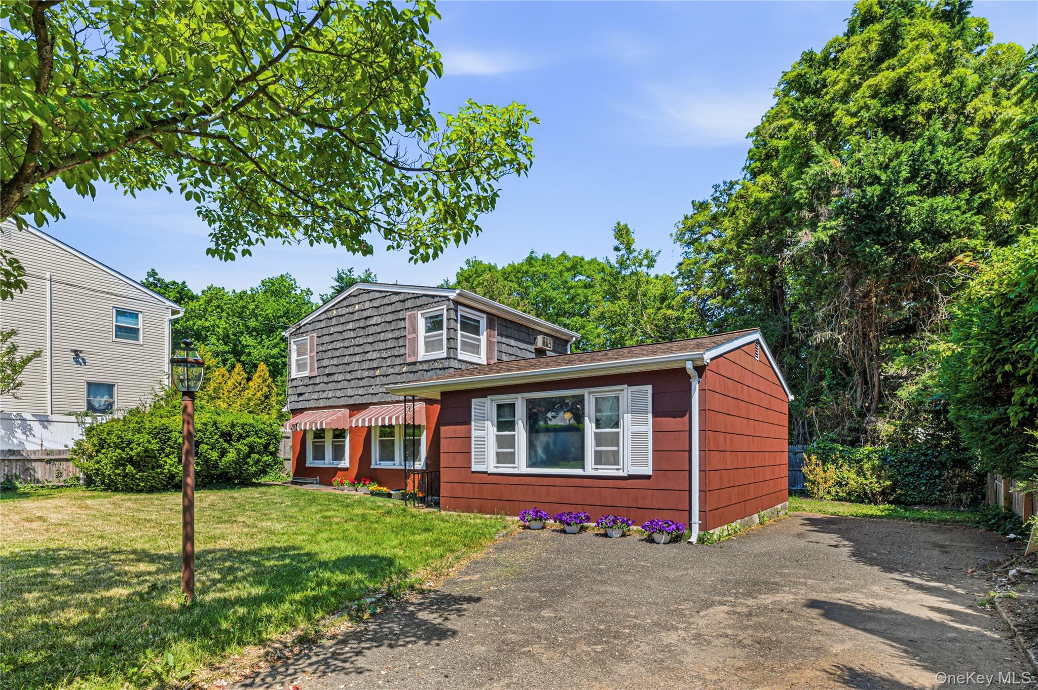 Single Family Cross Street  Nassau County, NY 11560, MLS-1002028-2
