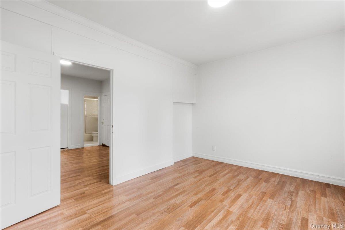 Single Family 68th Street  Queens, NY 11377, MLS-1002043-10